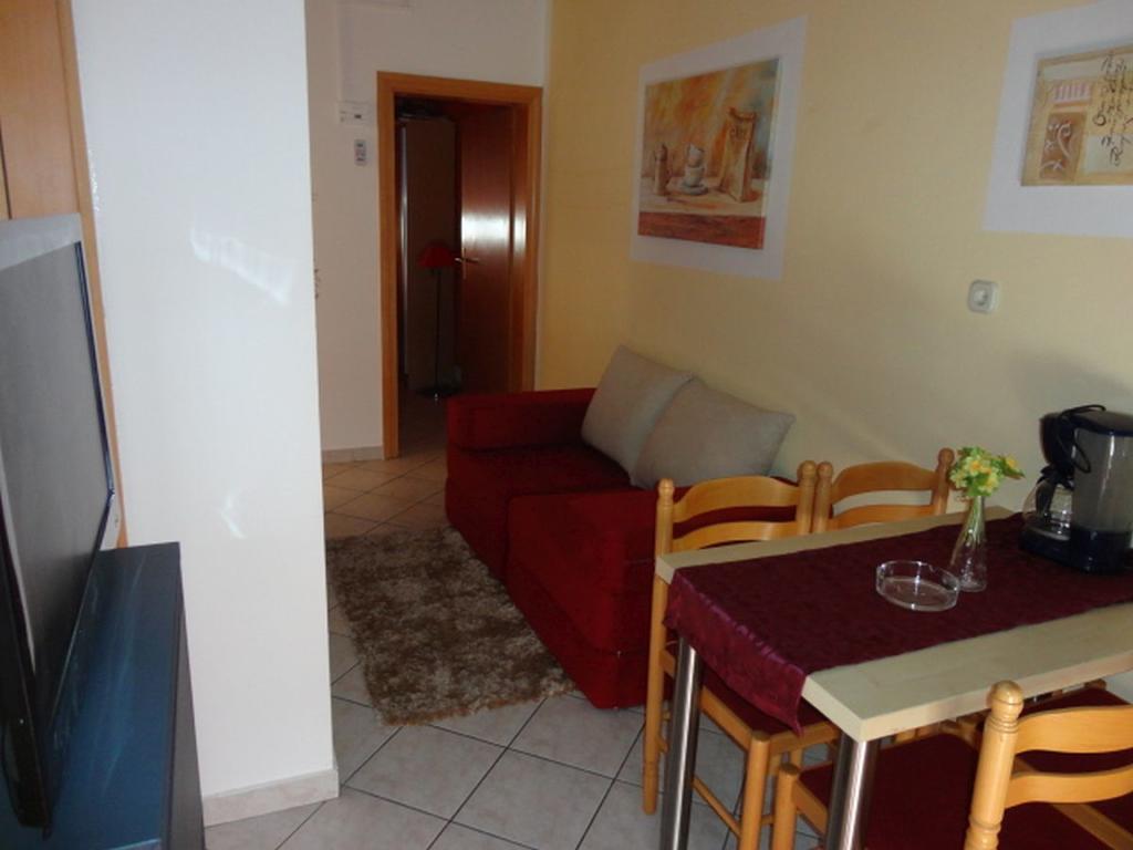 Apartments Mediteran Tice Zewnętrze zdjęcie